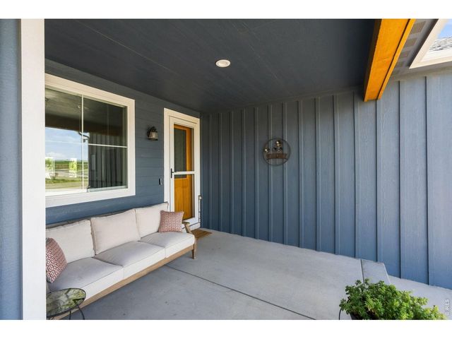 9251 Meadow Farms Dr, Milliken, CO 80543