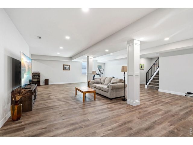 9251 Meadow Farms Dr, Milliken, CO 80543