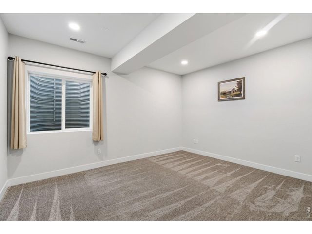 9251 Meadow Farms Dr, Milliken, CO 80543