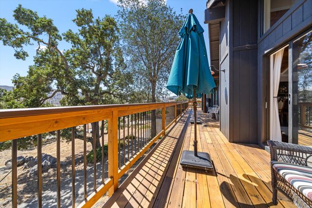 24400 Willow Pass Drive, Tehachapi, CA 93561
