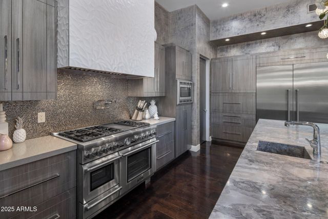 2639 E LOVEBIRD Lane, Gilbert, AZ 85297