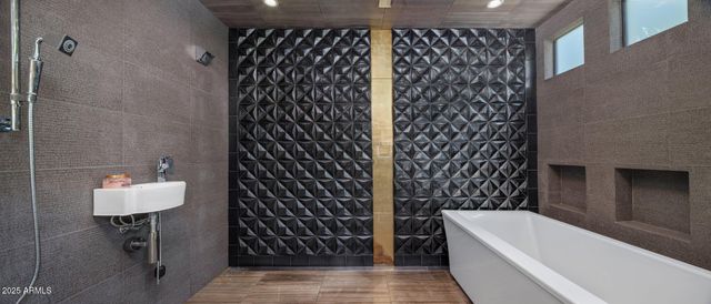 2639 E LOVEBIRD Lane, Gilbert, AZ 85297