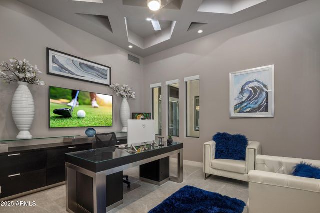 2639 E LOVEBIRD Lane, Gilbert, AZ 85297