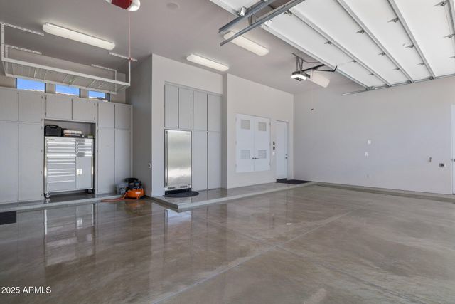 2639 E LOVEBIRD Lane, Gilbert, AZ 85297