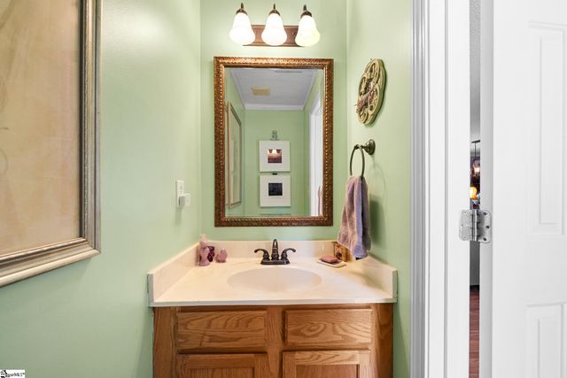 5 Avalon Court, Simpsonville, SC 29681