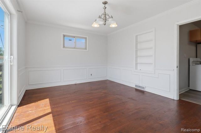 23231 Park Street, Dearborn, MI 48124
