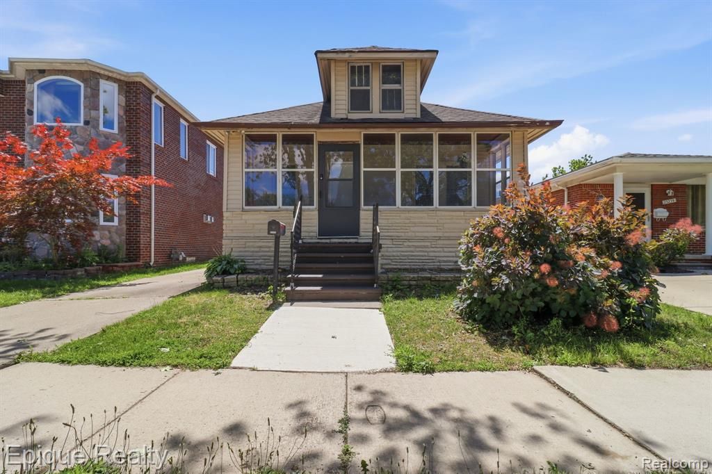 23231 Park Street, Dearborn, MI 48124