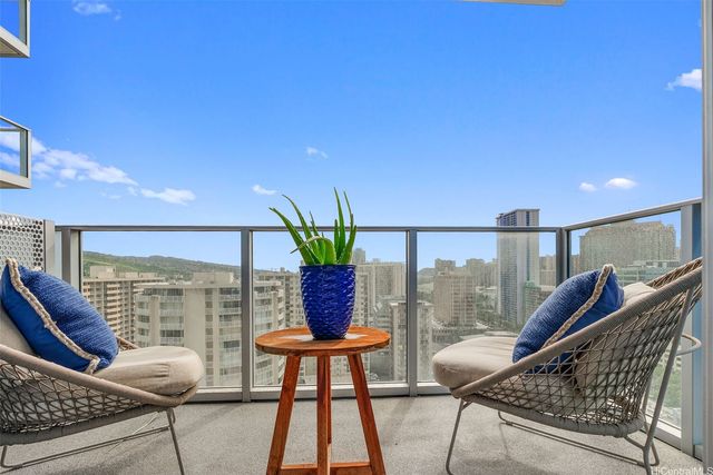 629 Keeaumoku Street 2009, Honolulu, HI 96814