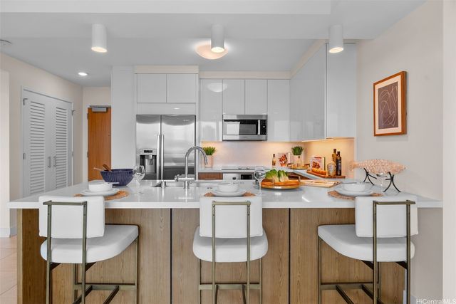 629 Keeaumoku Street 2009, Honolulu, HI 96814