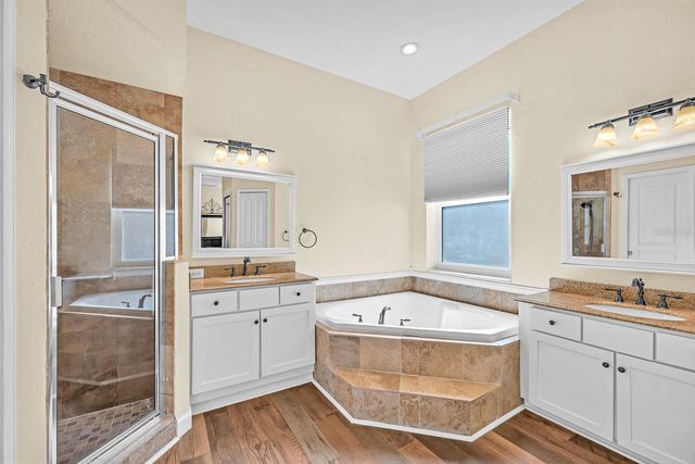 3729 HOLLOW WOOD DRIVE, Valrico, FL 33596