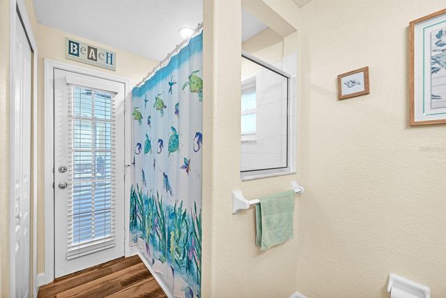 3729 HOLLOW WOOD DRIVE, Valrico, FL 33596