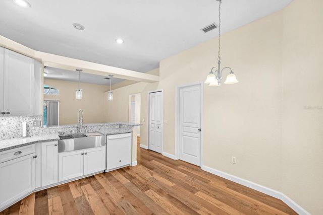 3729 HOLLOW WOOD DRIVE, Valrico, FL 33596