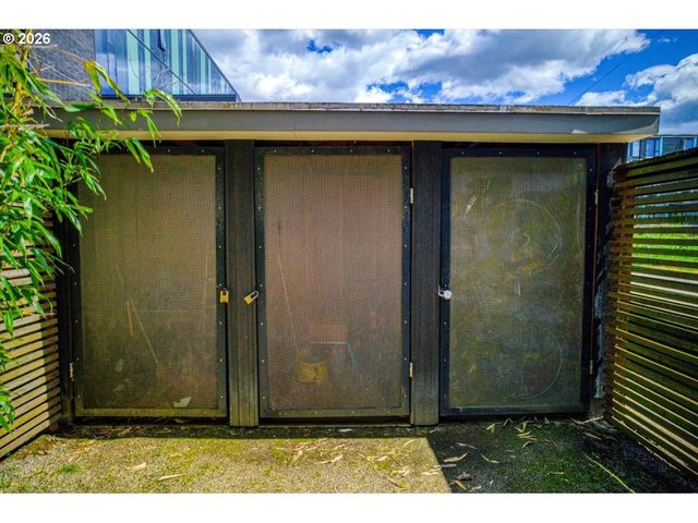 4056 N VANCOUVER Ave, Portland, OR 97227