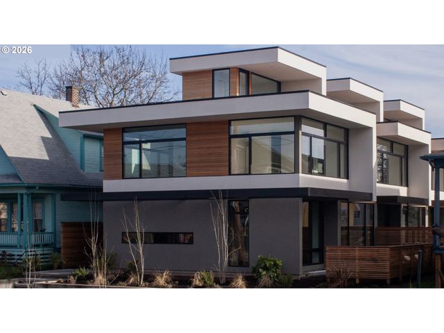 4056 N VANCOUVER Ave, Portland, OR 97227