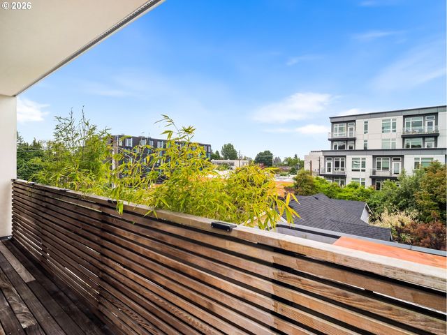 4056 N VANCOUVER Ave, Portland, OR 97227
