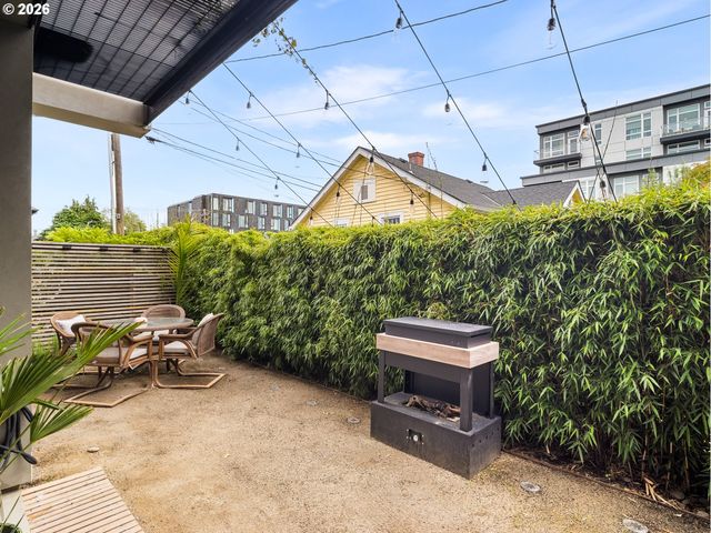 4056 N VANCOUVER Ave, Portland, OR 97227