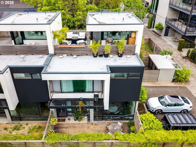 4056 N VANCOUVER Ave, Portland, OR 97227