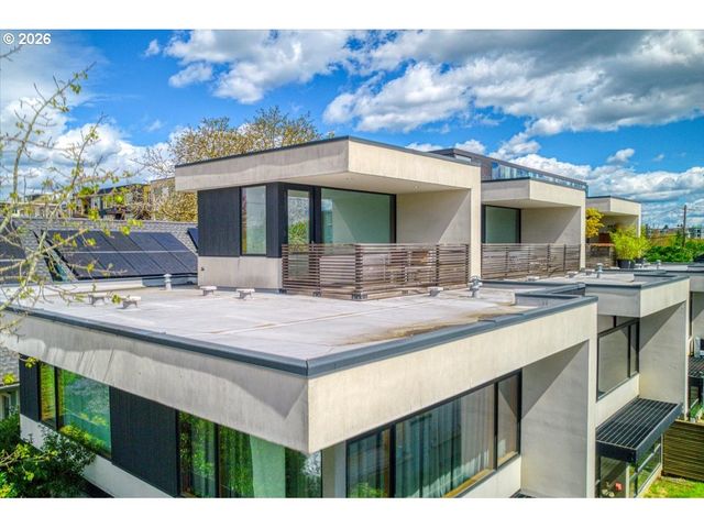 4056 N VANCOUVER Ave, Portland, OR 97227