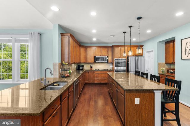 602 LAGHMAN CT, Odenton, MD 21113
