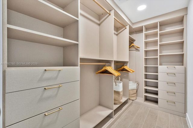 500 Alton Rd 2205, Miami Beach, FL 33139