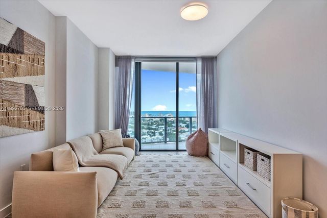 500 Alton Rd 2205, Miami Beach, FL 33139