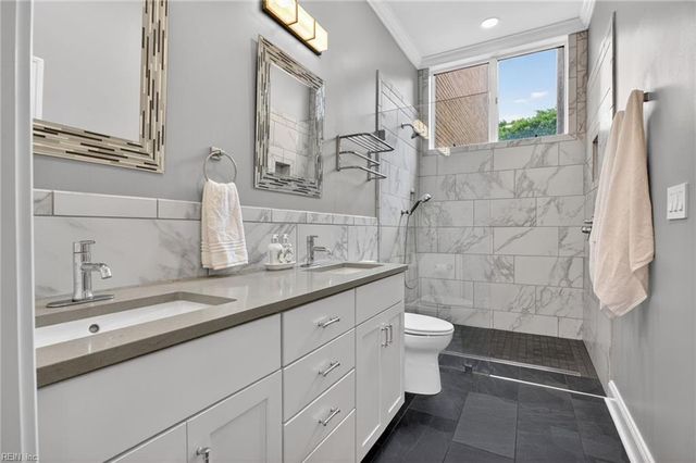 696 Mowbray Arch Apt 510, Norfolk, VA 23507