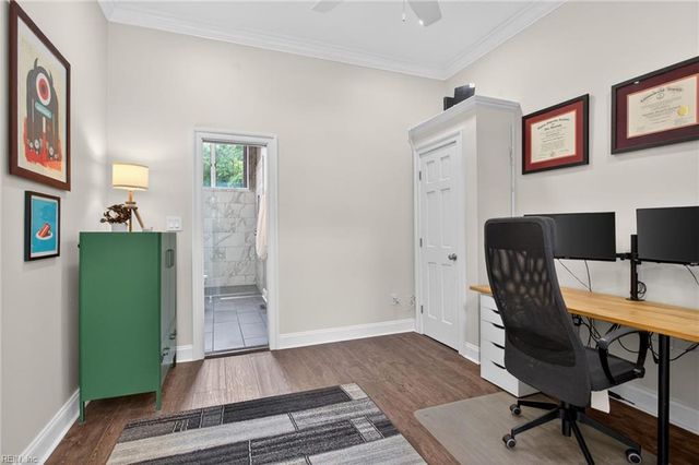 696 Mowbray Arch Apt 510, Norfolk, VA 23507