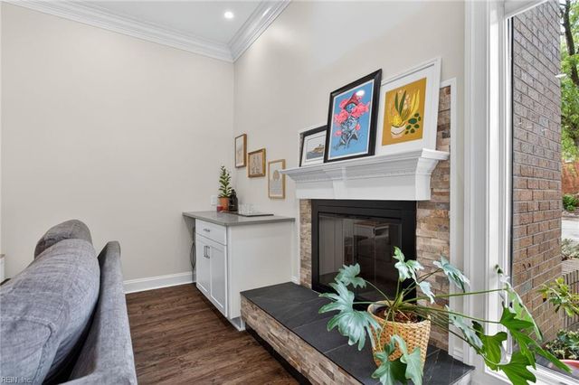 696 Mowbray Arch Apt 510, Norfolk, VA 23507