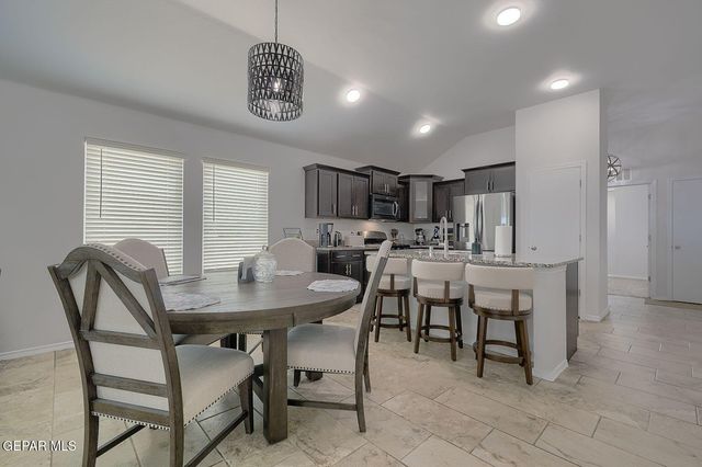 800 Whitebrush Drive, Socorro, TX 79927