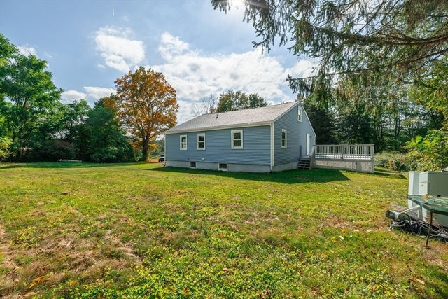 3 Old Ware Rd, West Brookfield, MA 01585