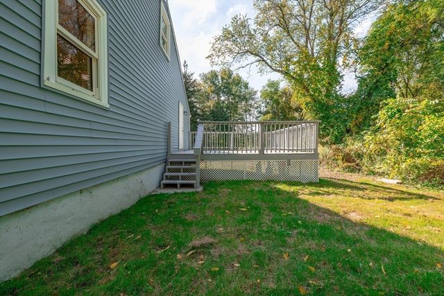 3 Old Ware Rd, West Brookfield, MA 01585