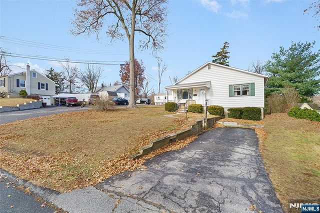 57 Richwood Place, Denville Township, NJ 07834