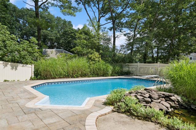 9 Grove Avenue, Coram, NY 11727
