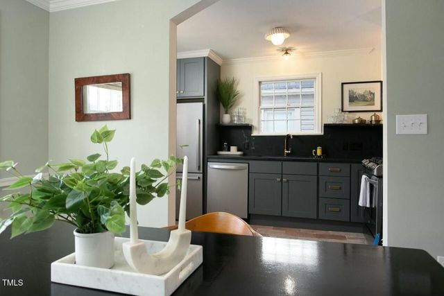 821 N Buchanan Boulevard B, Durham, NC 27701