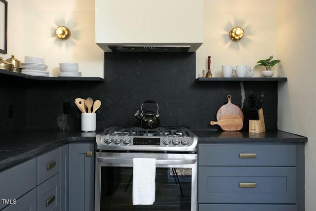 821 N Buchanan Boulevard B, Durham, NC 27701