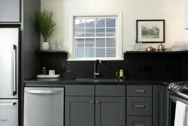 821 N Buchanan Boulevard B, Durham, NC 27701