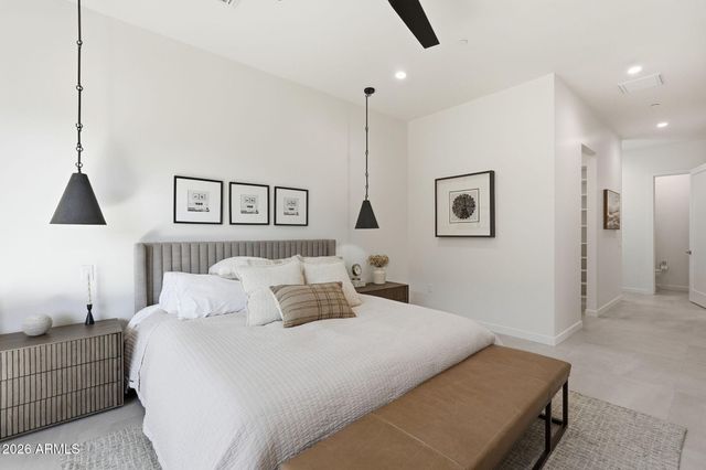 6525 E CAVE CREEK Road 201, Cave Creek, AZ 85331