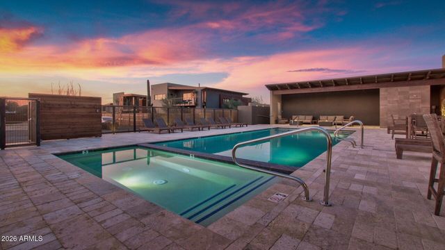 6525 E CAVE CREEK Road 201, Cave Creek, AZ 85331