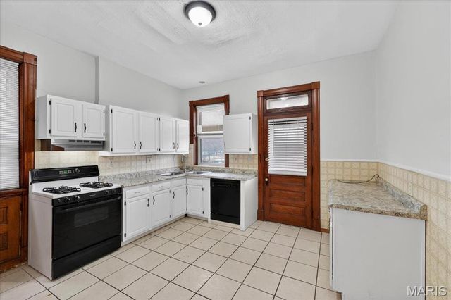 2018 Ann Avenue, St Louis, MO 63104