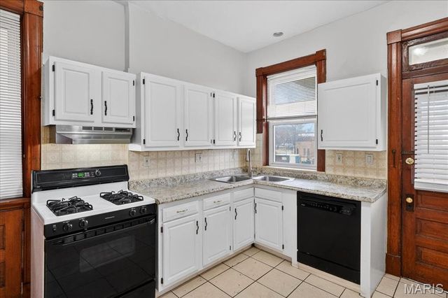 2018 Ann Avenue, St Louis, MO 63104