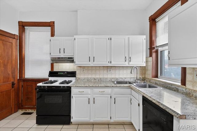 2018 Ann Avenue, St Louis, MO 63104