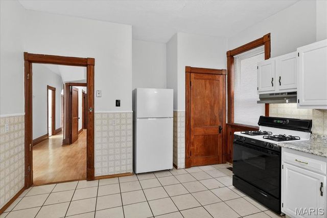 2018 Ann Avenue, St Louis, MO 63104