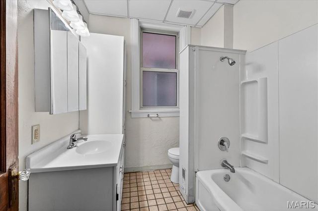 2018 Ann Avenue, St Louis, MO 63104