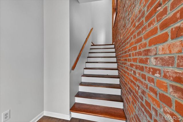 2018 Ann Avenue, St Louis, MO 63104