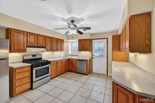 2018 Ann Avenue, St Louis, MO 63104