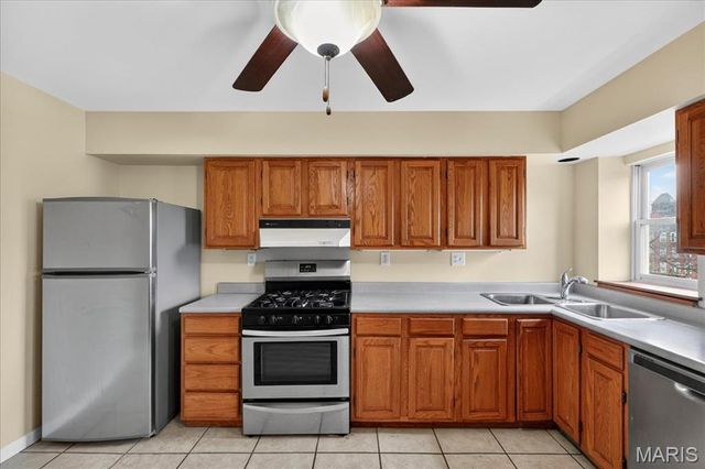 2018 Ann Avenue, St Louis, MO 63104