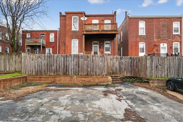 2018 Ann Avenue, St Louis, MO 63104