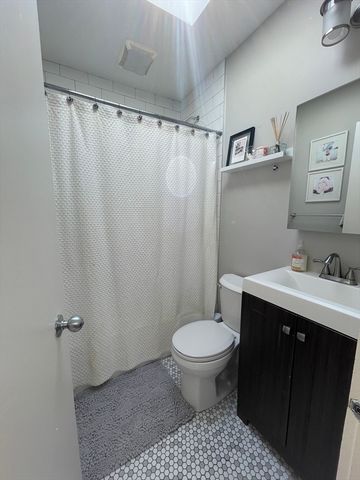 595 Putnam Ave. 595, Cambridge, MA 02139