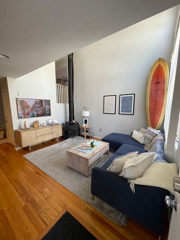 595 Putnam Ave. 595, Cambridge, MA 02139