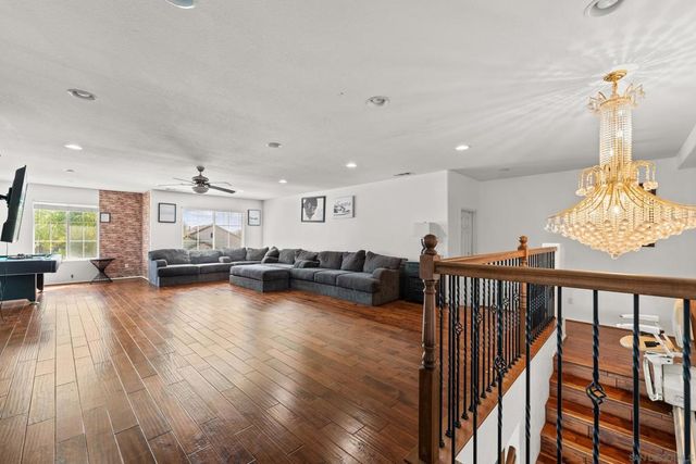 30487 White Fir Dr, Menifee, CA 92584